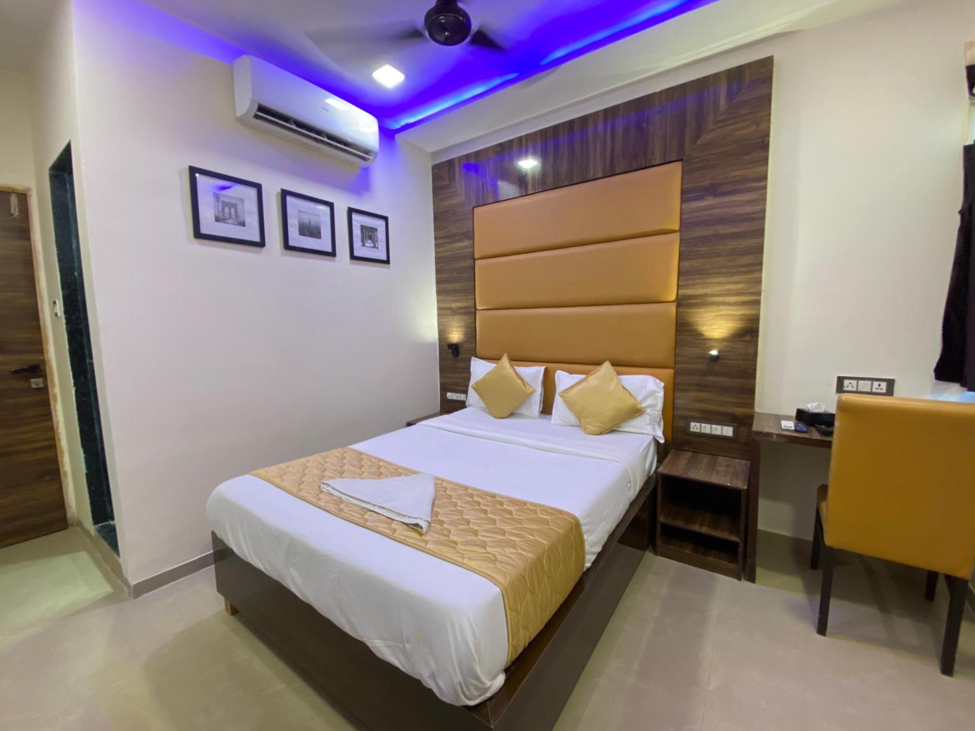 Hotel Blue Wellington - Near Mumbai Airport Kültér fotó